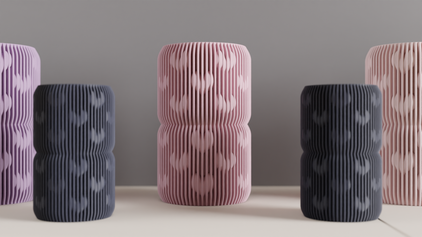 Romantic Vase, Contemporary Heart Accents Mantelpiece Tabletop Flower Holder Decor