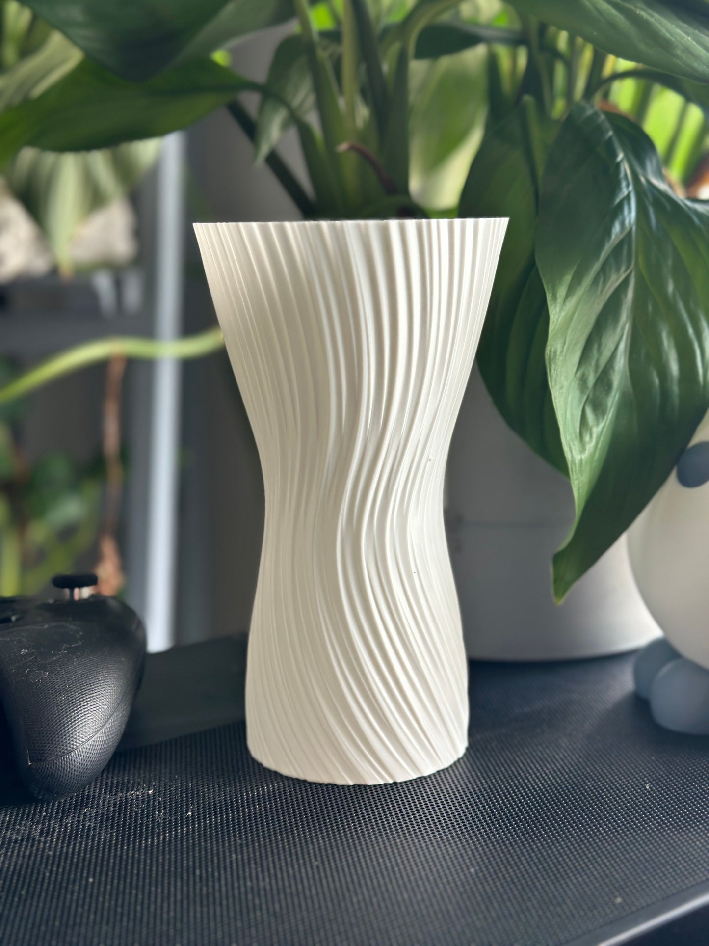 ripple vase, geometric texture, nordic sculptural centerpiece, matte tabletop, white
