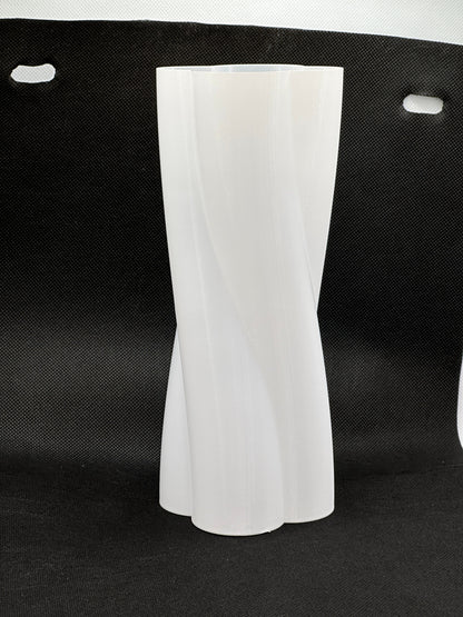 Spiral Vase, Twisted Decor, Modern Japandi Organizer, Sculptural Elegant Centerpiece