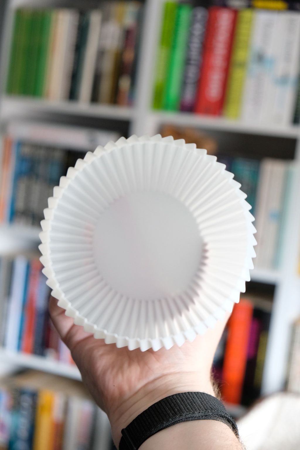 Japandi Style Ribbed Spiral Vase, Stylish Contemporary Tabletop Accent, Modern Art Deco, Geometric Minimalist