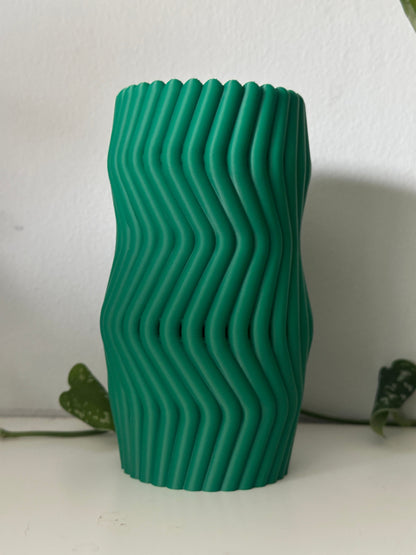 Sculptural Vase, Wavy Ripple Bud Vessel, Nordic Minimalist Desktop DecorativeAccent
