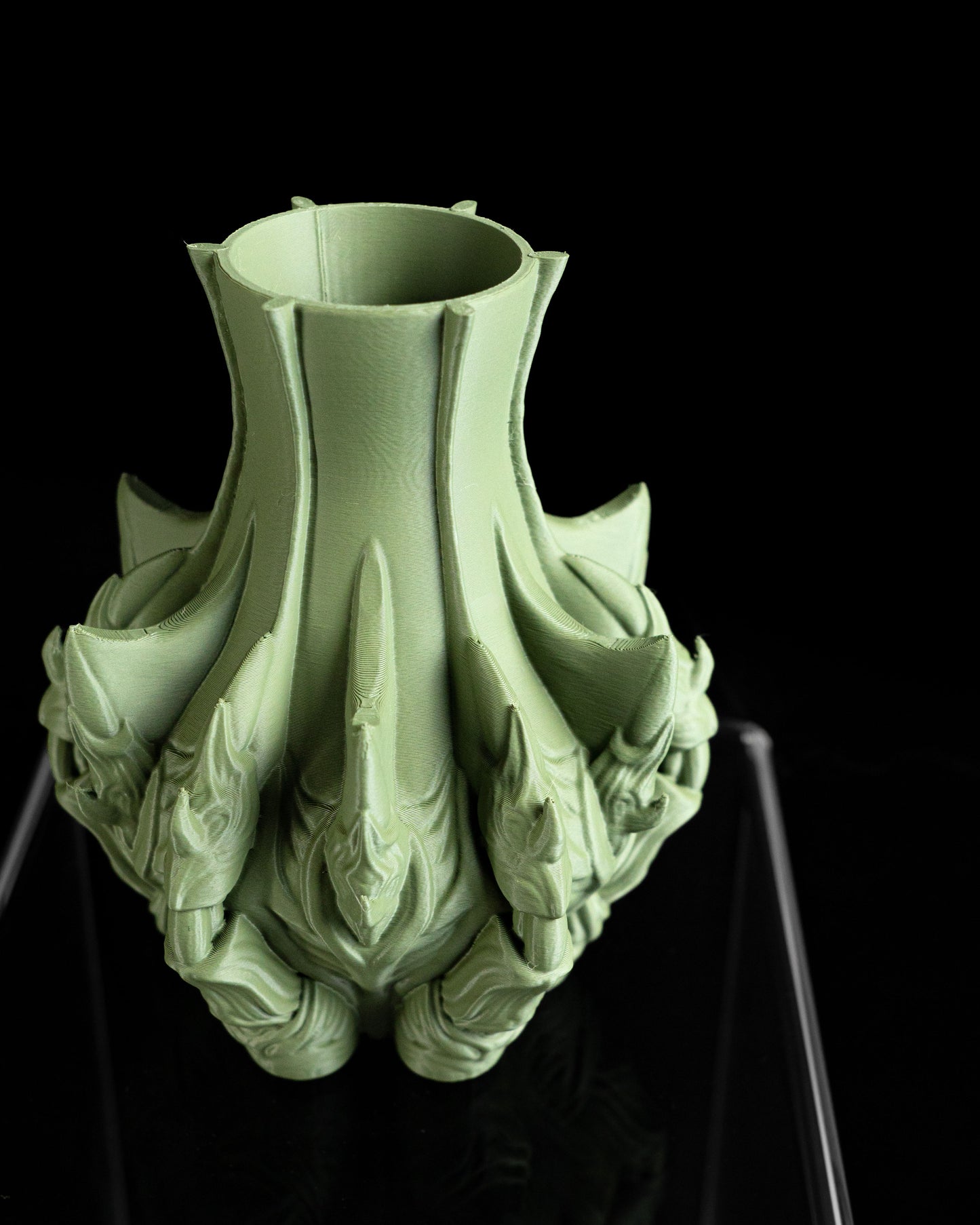 flower vase, minimalist geometric tabletop vessel, dried arrangement holder, neutral