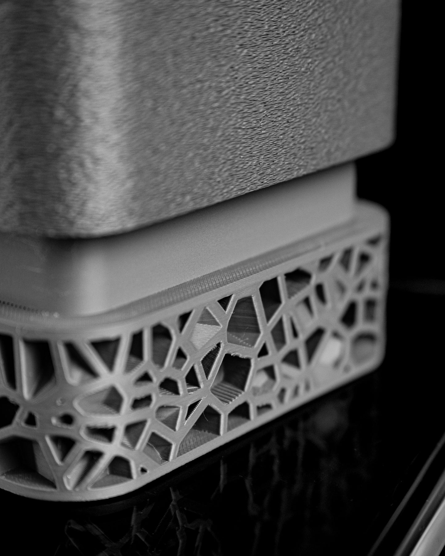 Planter Pot, Sculptural Desk, Herb Holder, Succulent Display, Contemporary Greenery