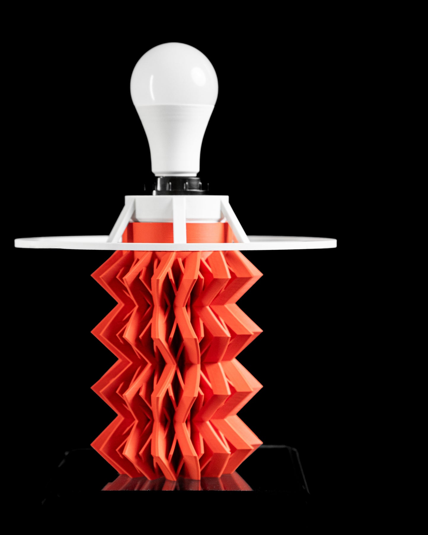 Table Lamp, Bedside Reading Light, Cozy Zigzag Base, Bedroom Ambient Relaxing Mood Nightstand