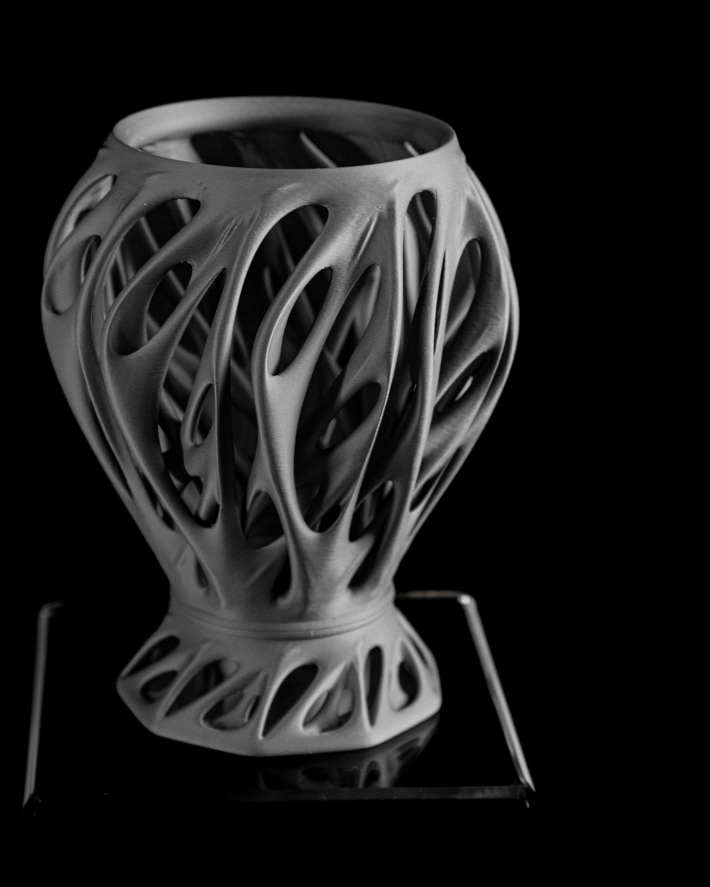 Planter Pot, Contemporary Sculptural Indoor Succulent Holder Desk Herb Organizer