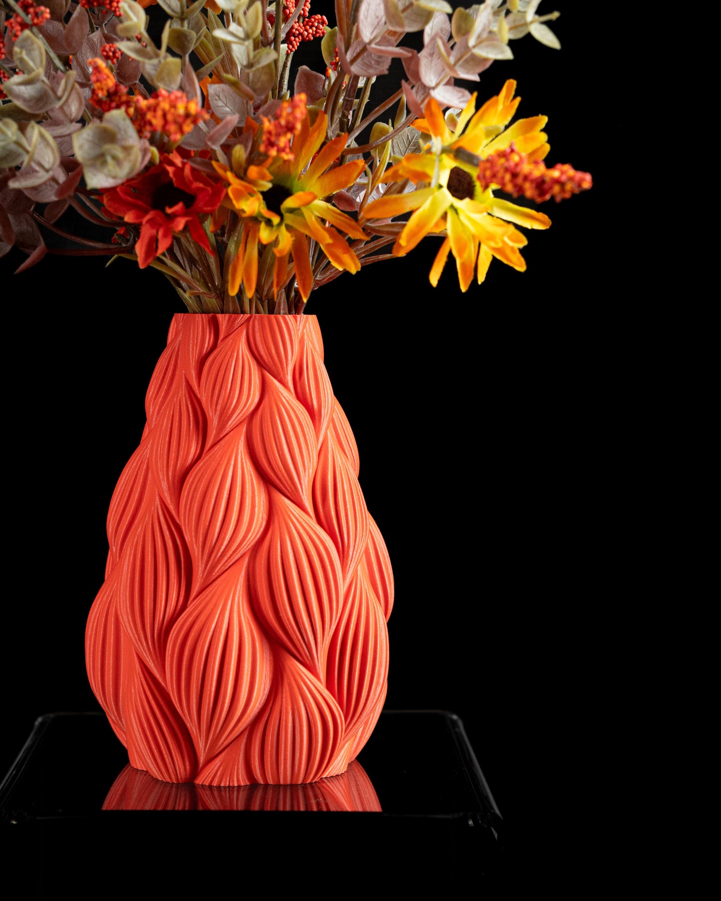 Flower Vase, Ripple Sculptural Tabletop Accent, Contemporary Mantelpiece Organizer