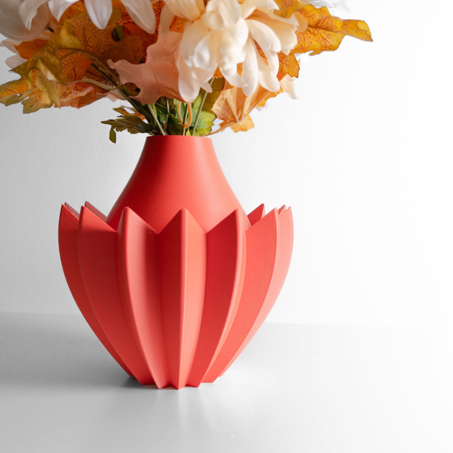 modern vase, minimalist sculptural tabletop centerpiece shelf styling apartment living