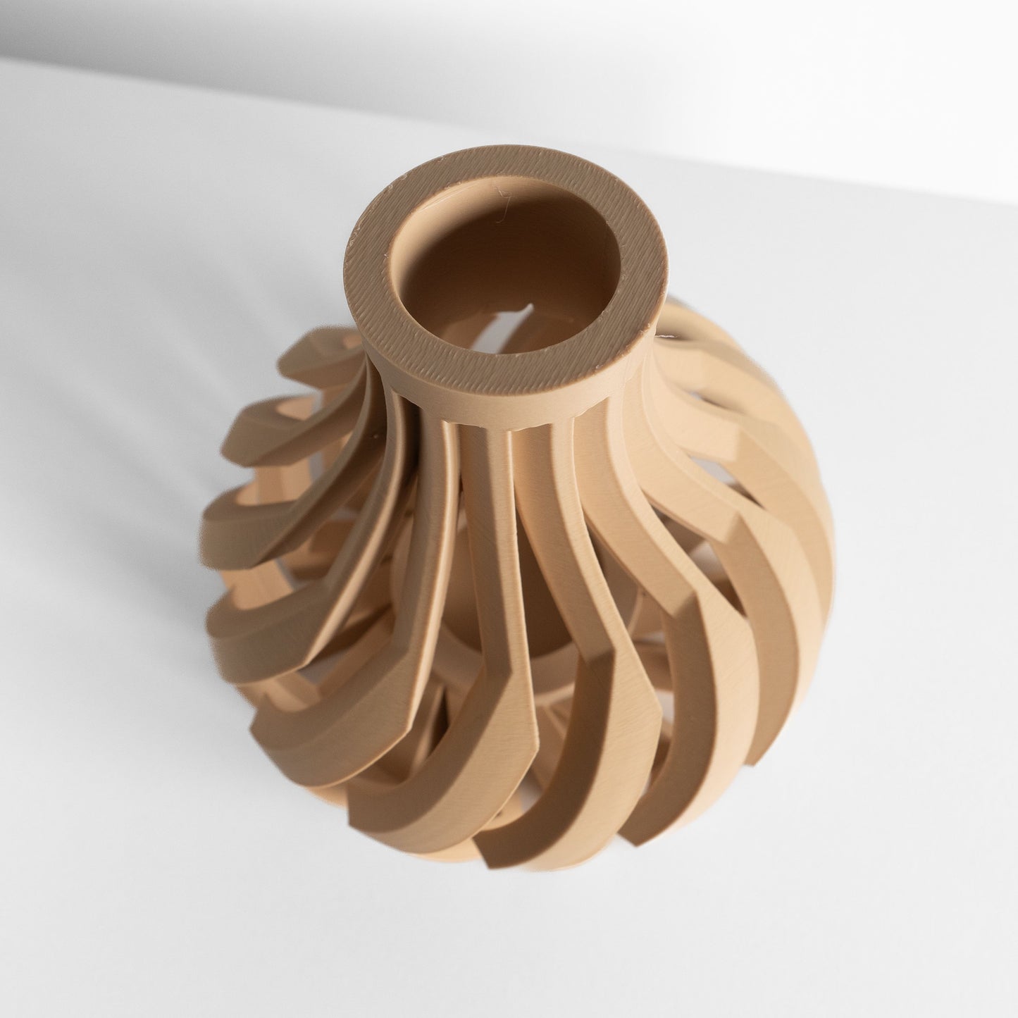 Minimalist Vase, Sculptural Flower Vessel, Coffee Table Centerpiece, Modern Accent