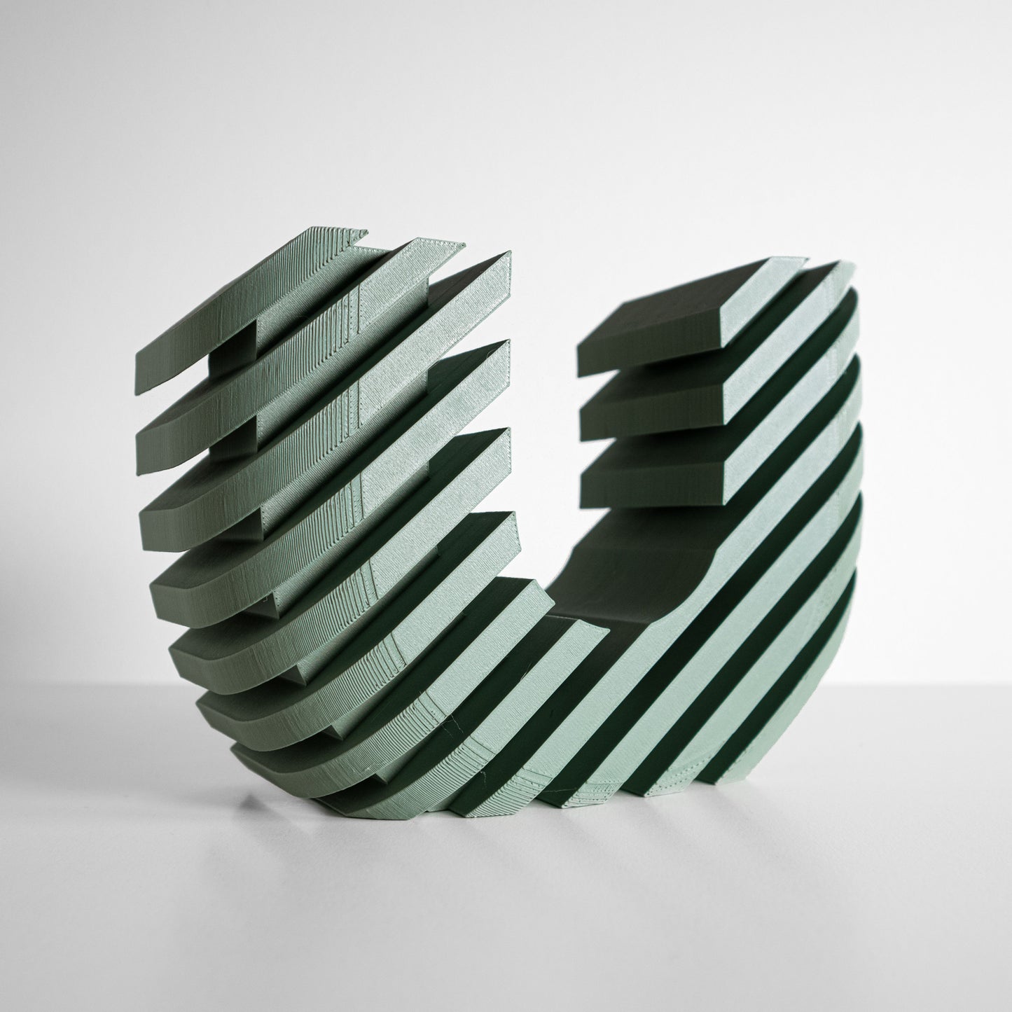 U Vase, Wildflower Holder, Desk Display, Fits Rose, Tulip, Sunflower, Hydrangea, Pampas Grass