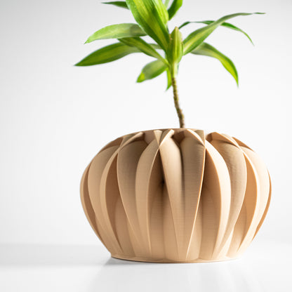 Planter Pot, Geometric Indoor Vessel, Sculptural Desk Organizer, Nordic Minimalist