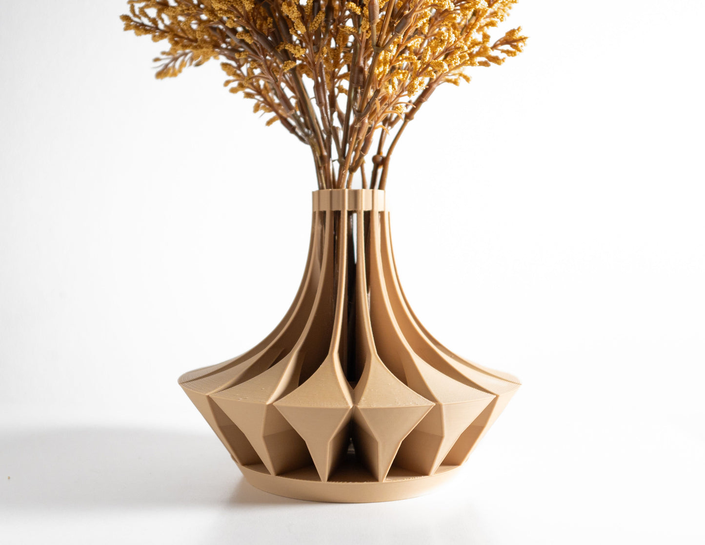 Modern Vase, Sculptural Tabletop Accent, Decorative Dried Flower Holder, Minimalist
