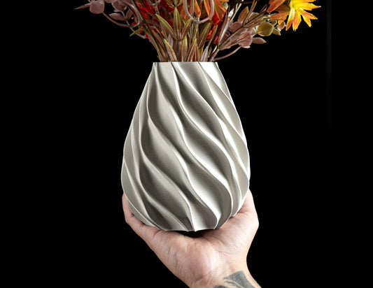 Twisted Vase, Contemporary Table Decor, Elegant Floral Holder, Workspace Mantelpiece