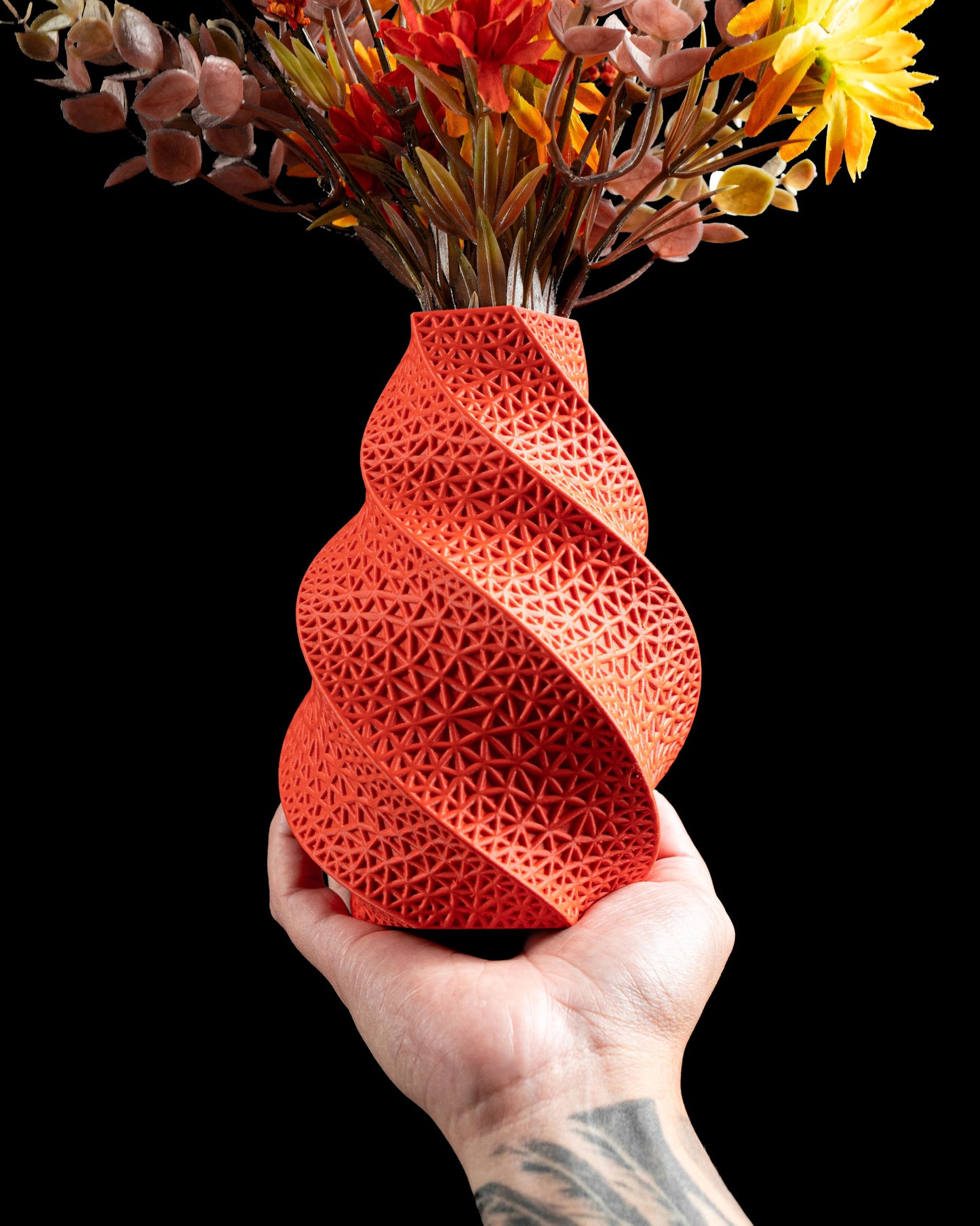 Wireframe Vase, Flower Holder, Table Accent, Japandi Home StatementPiece Elegant