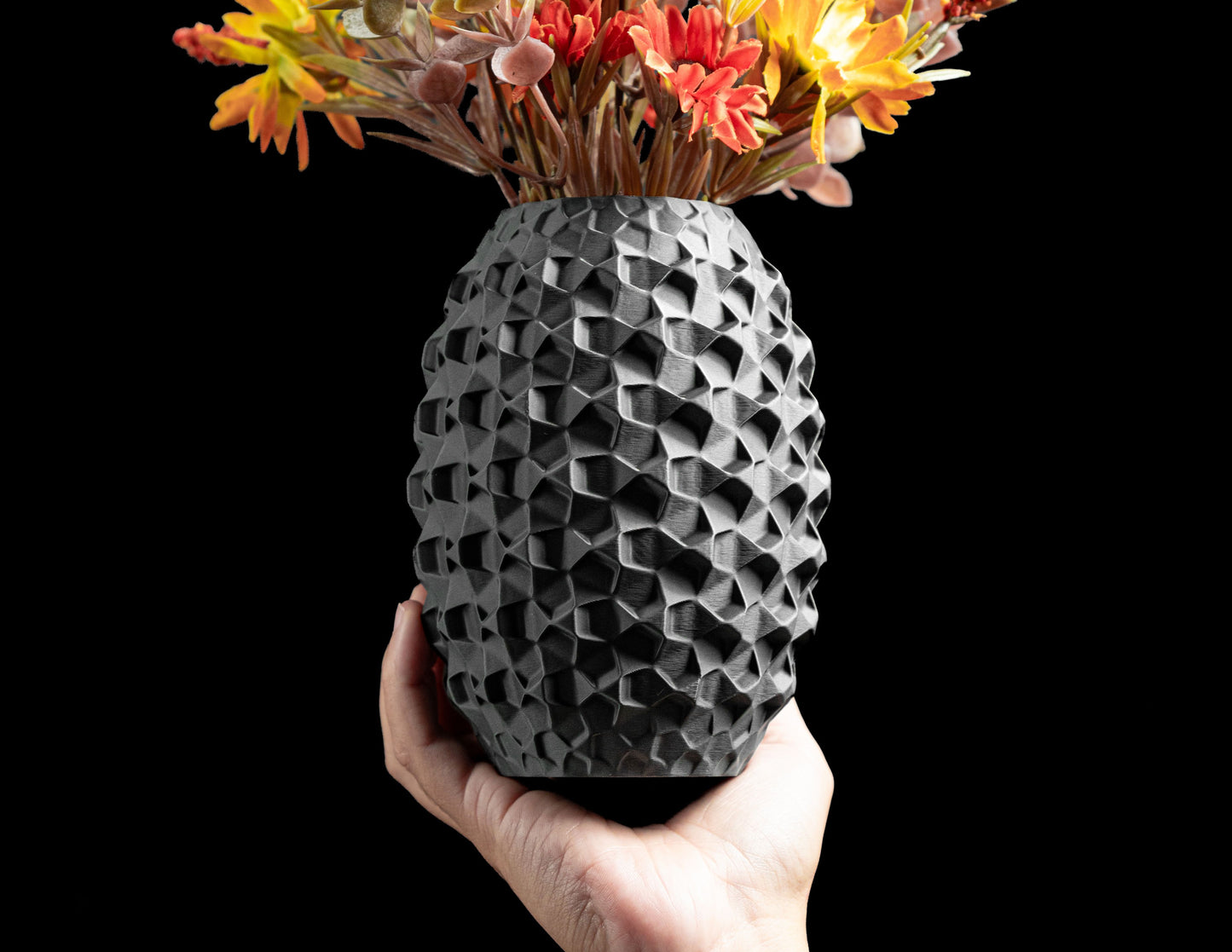 Pineapple Vase, Pebble-Inspired Tabletop Vessel, Dried Flowers Holder, Workspace Organizer