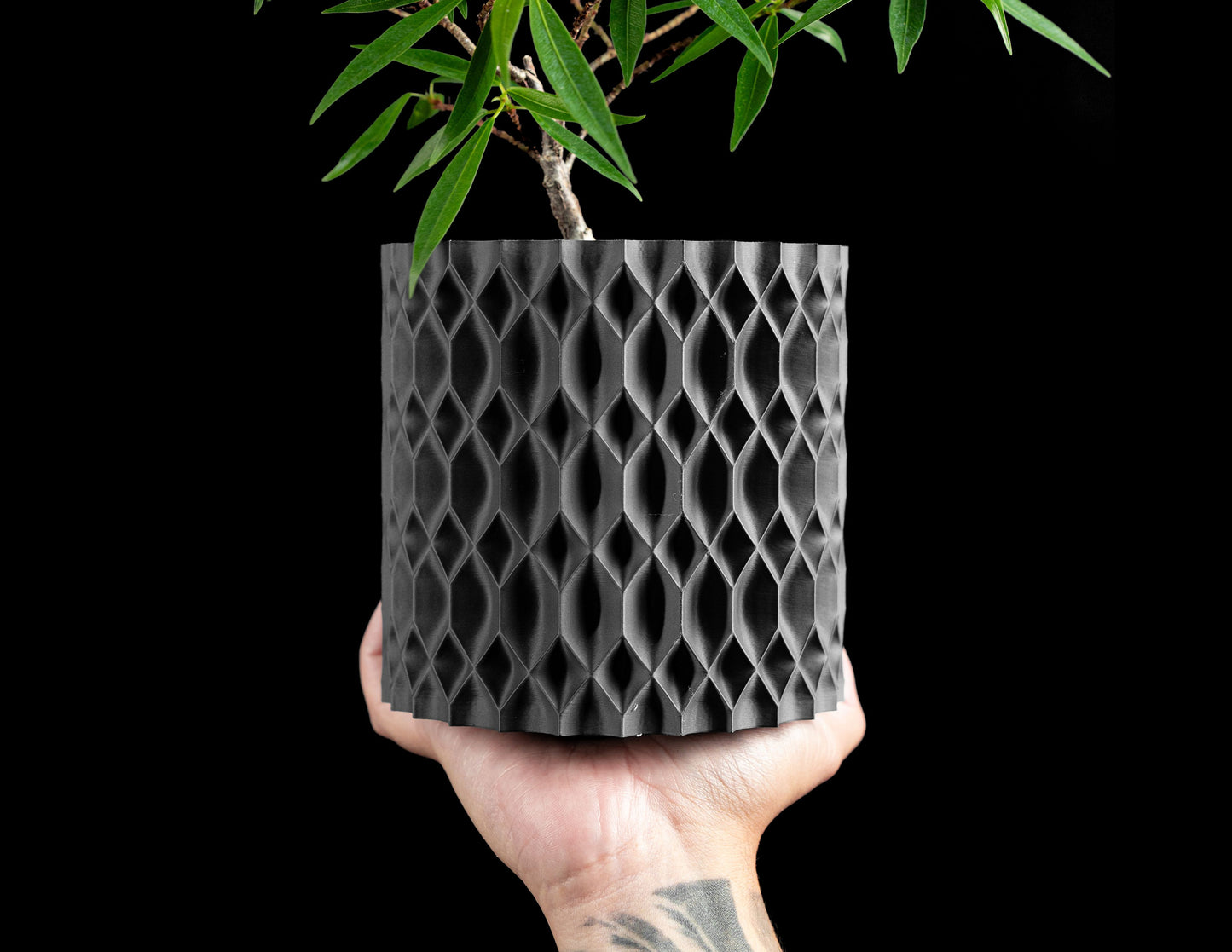 Planter Pot, Sculptural Nordic Vessel, Minimalist Plant Container, Desk Organizer