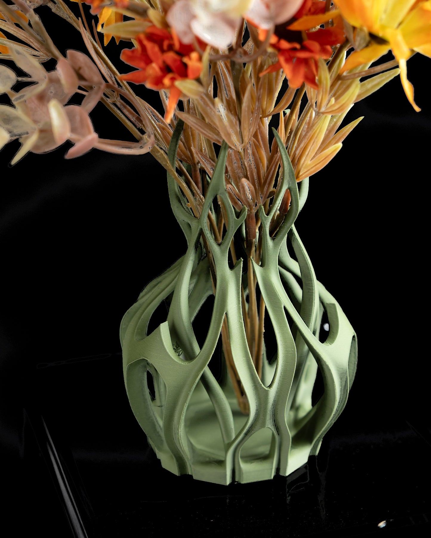 Original Geometric Ripple Vase, Contemporary Tabletop Flower Holder, Stylish Flowering Space Accent, Art Deco