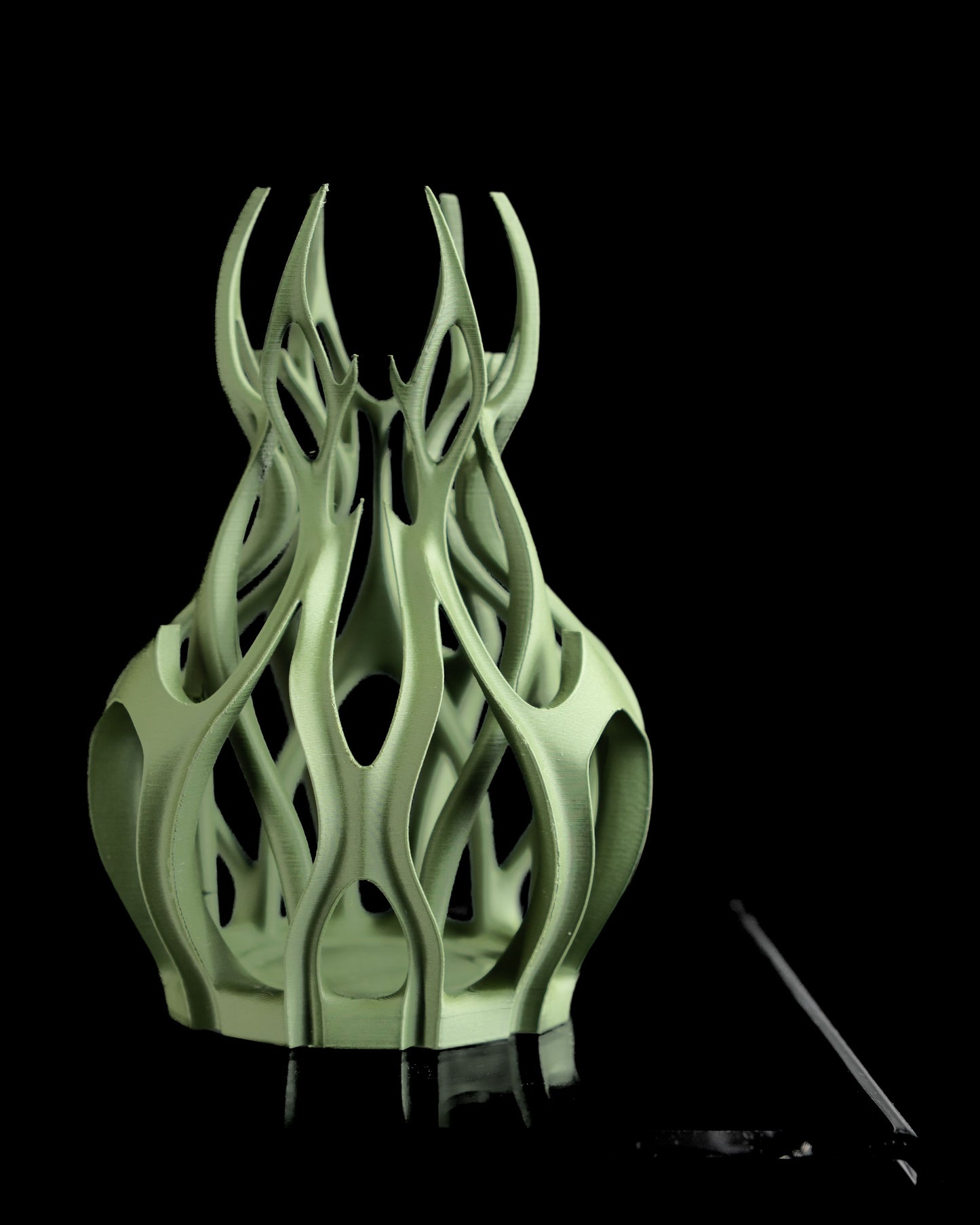 Original Geometric Ripple Vase, Contemporary Tabletop Flower Holder, Stylish Flowering Space Accent, Art Deco