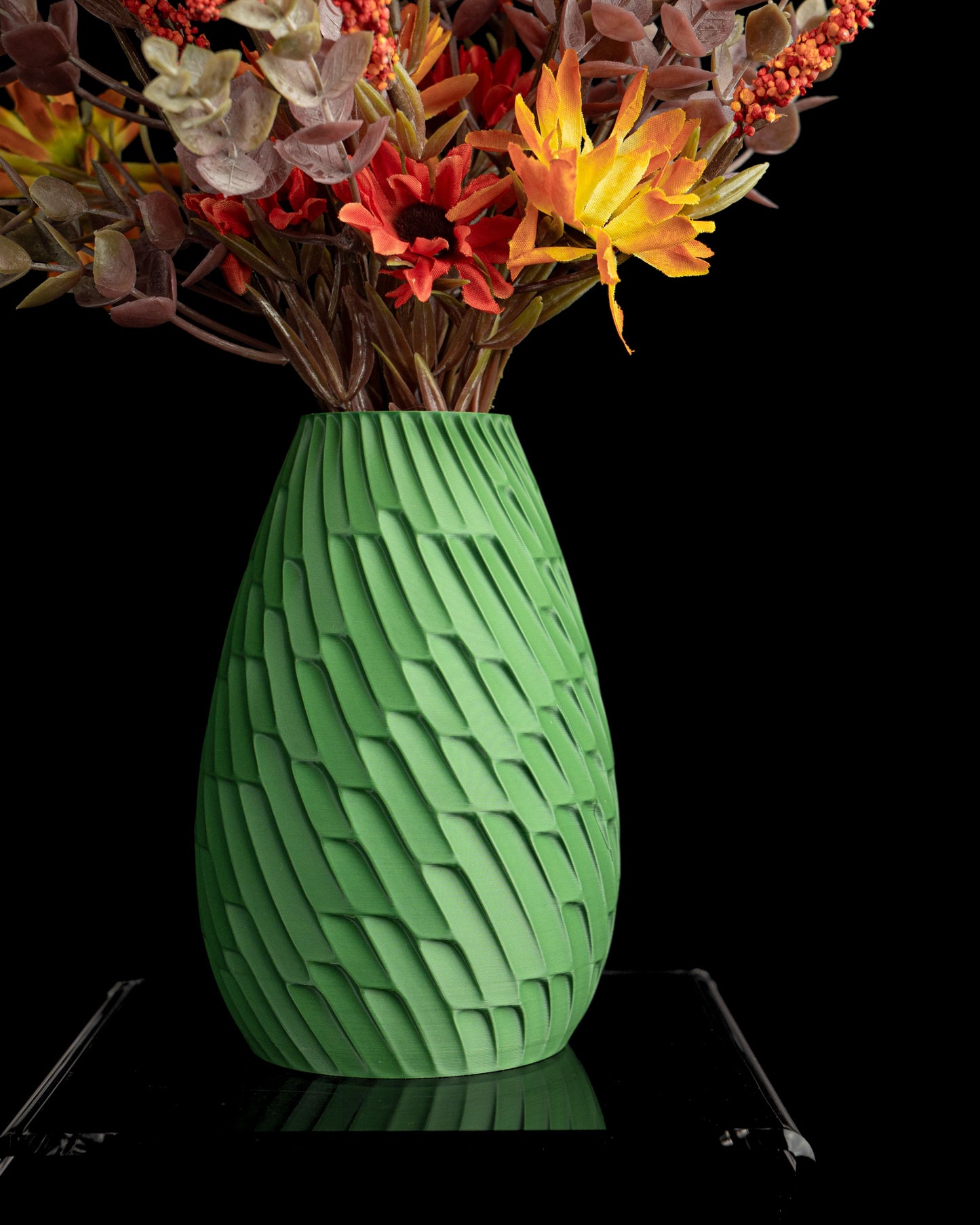 Modern Vase, Decorative Ripple Minimalist Tabletop Flower Holder Contemporary Elegance