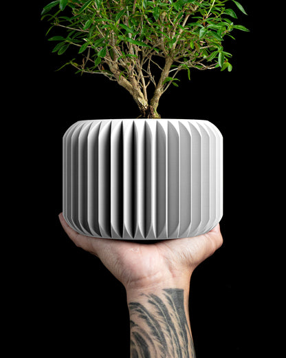 Succulent Pot, Minimalist Geometric Vessel, Modern Desk Accent, Nordic Statement