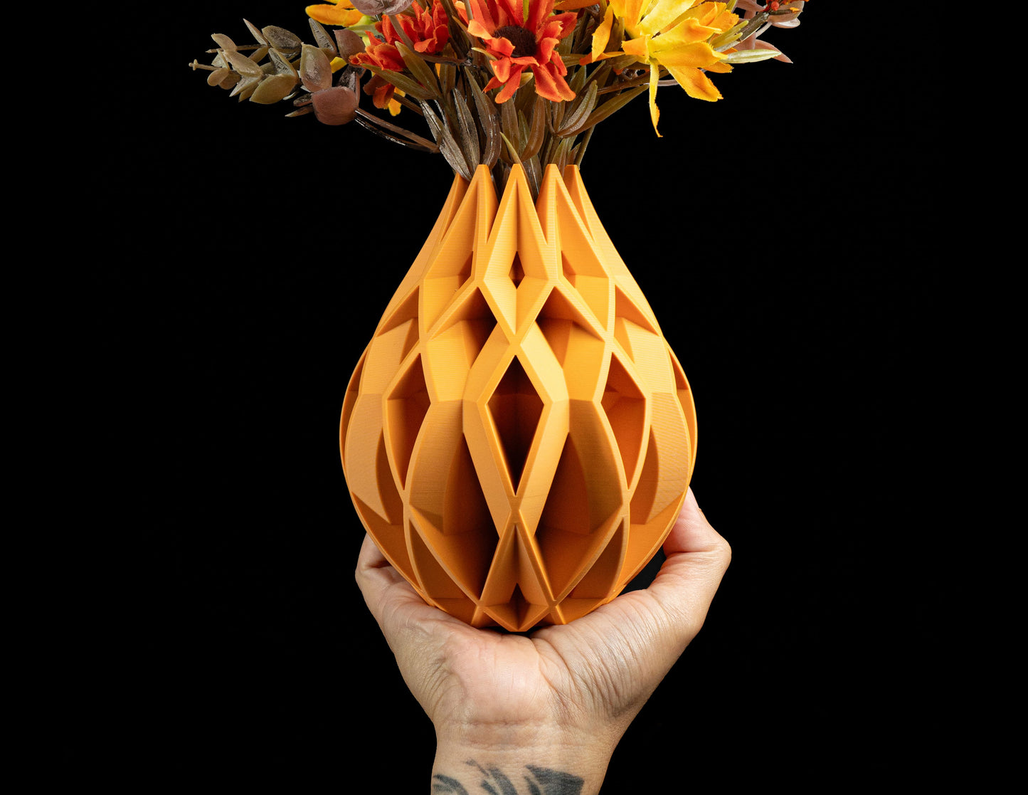 Geometric Vase, Minimalist Tabletop Vessel, Modern Sculptural Accent, Elegant White