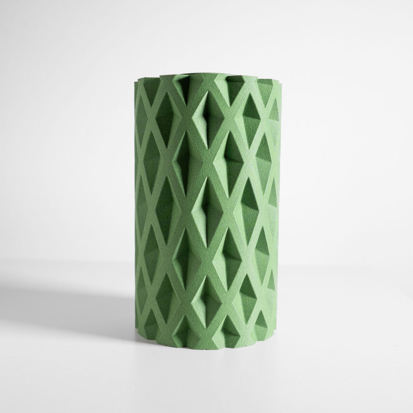 Fractal Vase, Artistic Curved Tabletop Planter, Decorative Flower Holder, Elegant Home Accent, Nordic Style