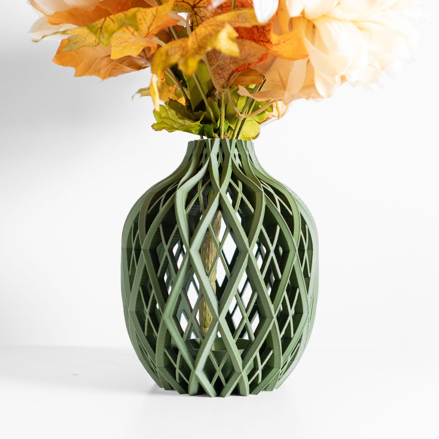 modern vase, sculptural tabletop flower holder, contemporary dried floral accent