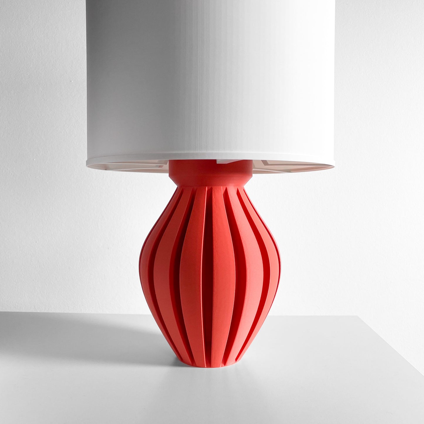 Art Deco, Stylish Lamp,Nordic Style, Ceramic Looked, Bedside Nightstand Light, Elegant Accent
