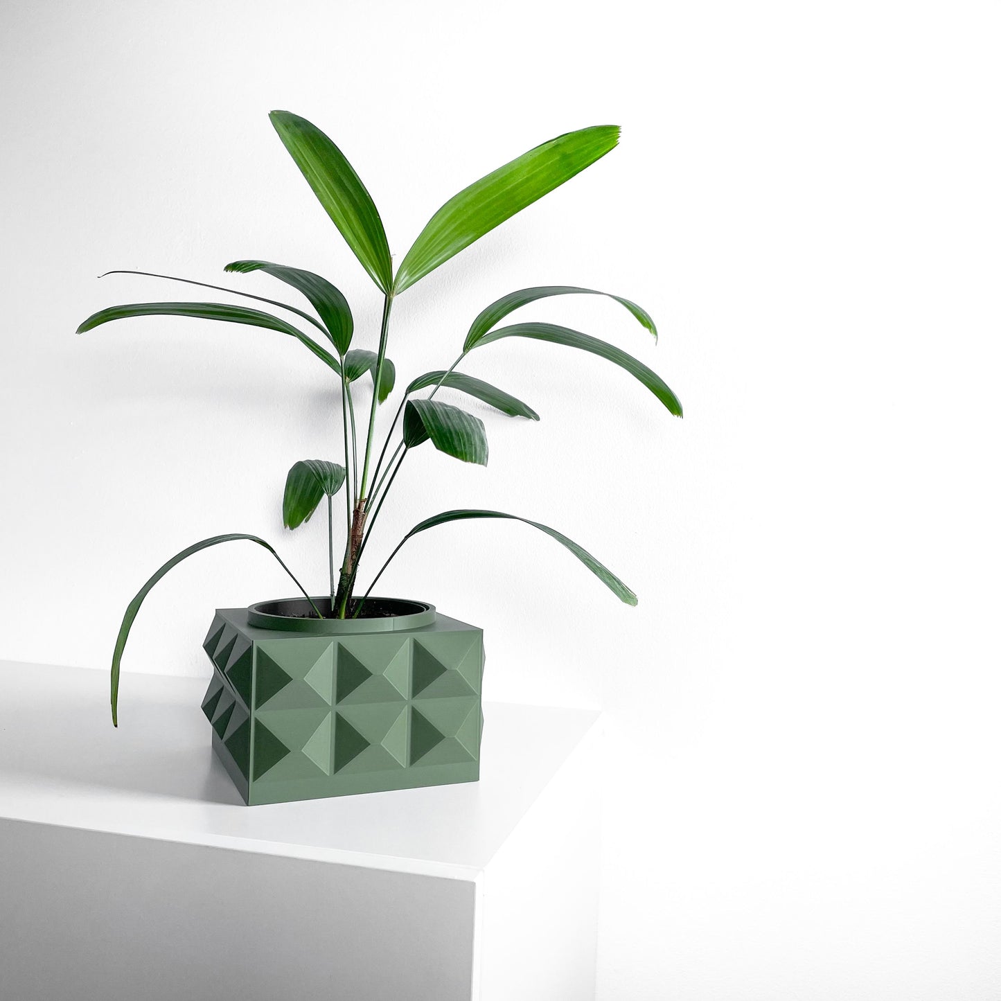 Square Artistic Planter Pot, Geometric Plant Vessel, Original Desk Herb Organizer, Minimalist, Art Deco