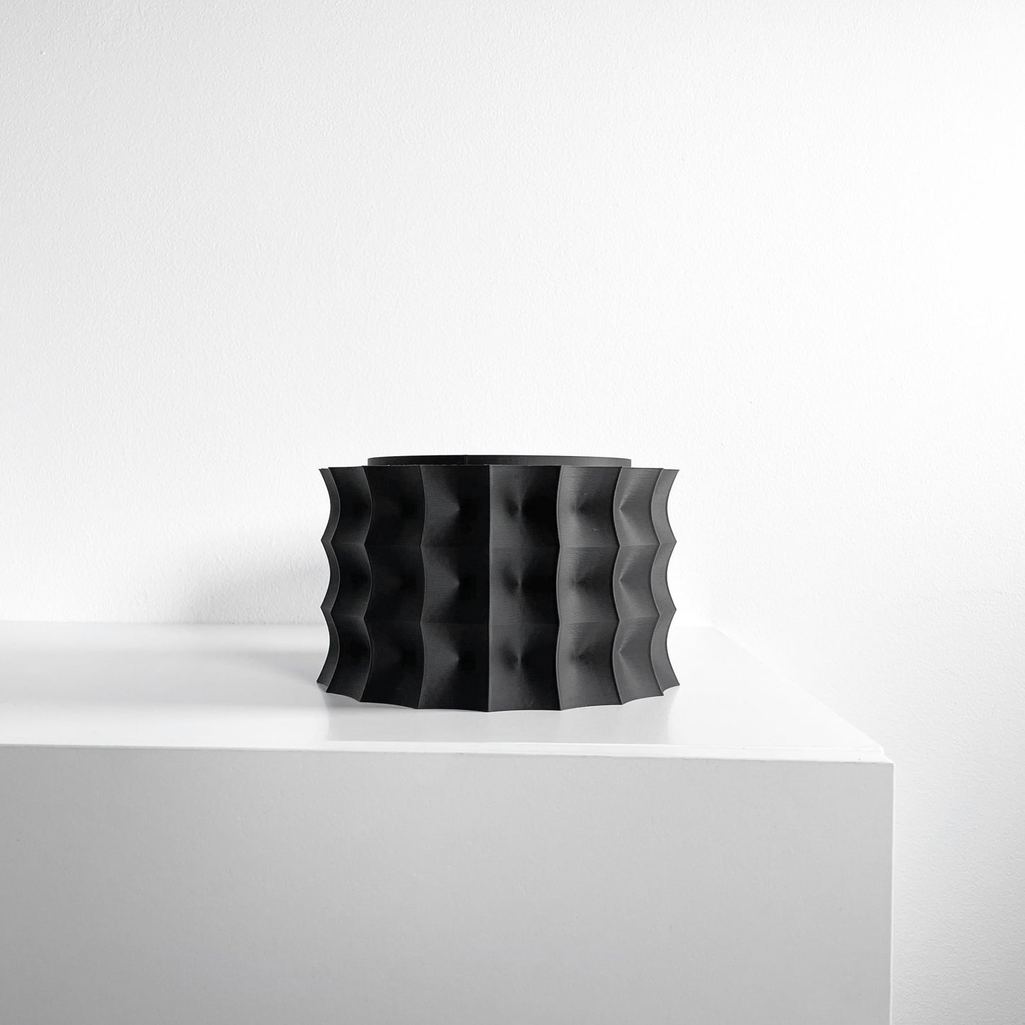 Planter Pot, Sculptural Desktop Herb Organizer, Modern Workspace Greenery Accent