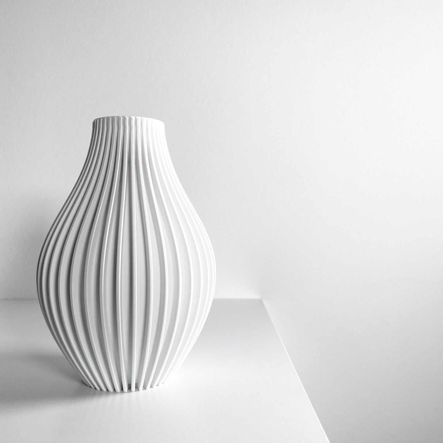 Vase, Contemporary Tabletop Flower Holder, Mantel Accent, Preserved Stems Showpiece, Nordic Style Vase