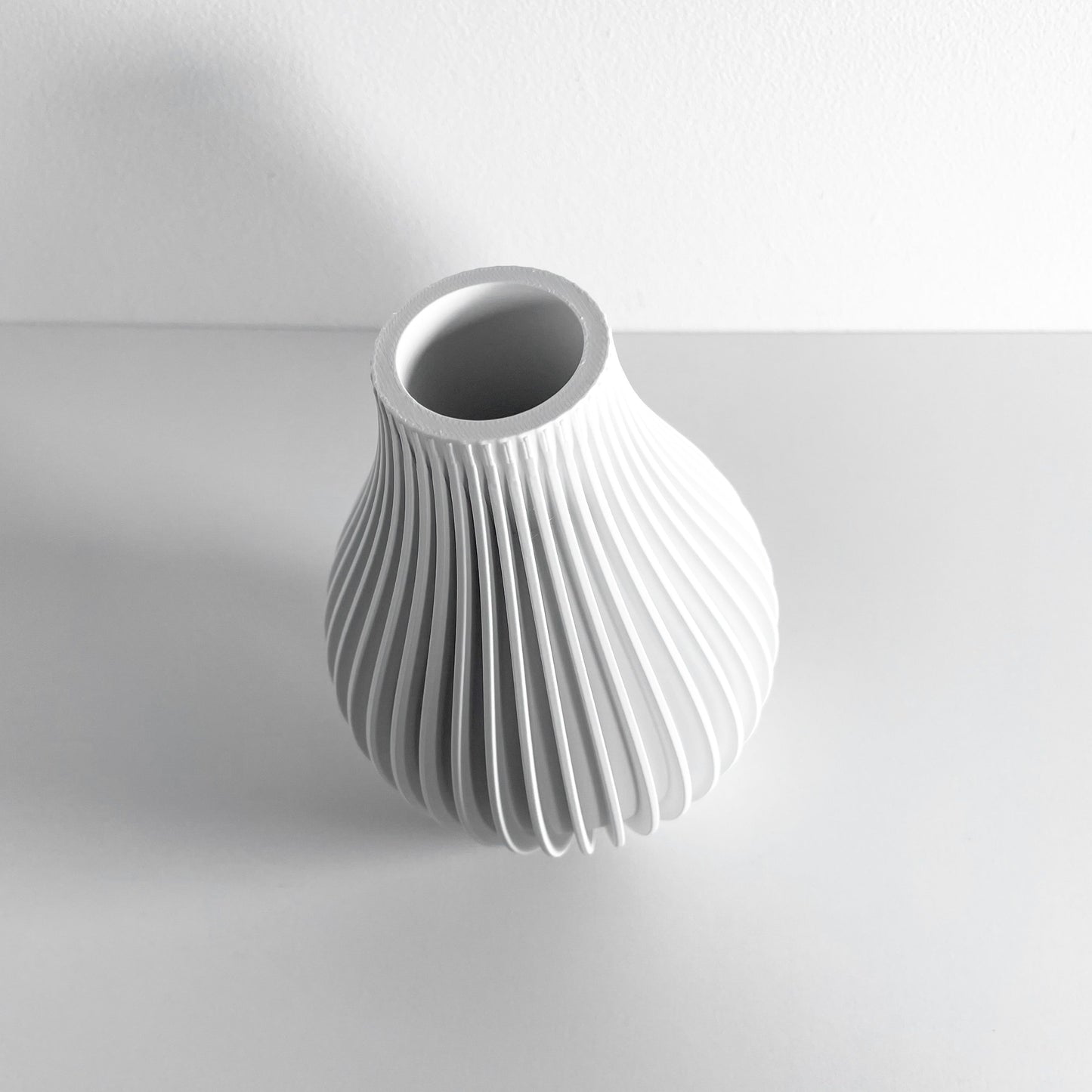 Vase, Contemporary Tabletop Flower Holder, Mantel Accent, Preserved Stems Showpiece, Nordic Style Vase