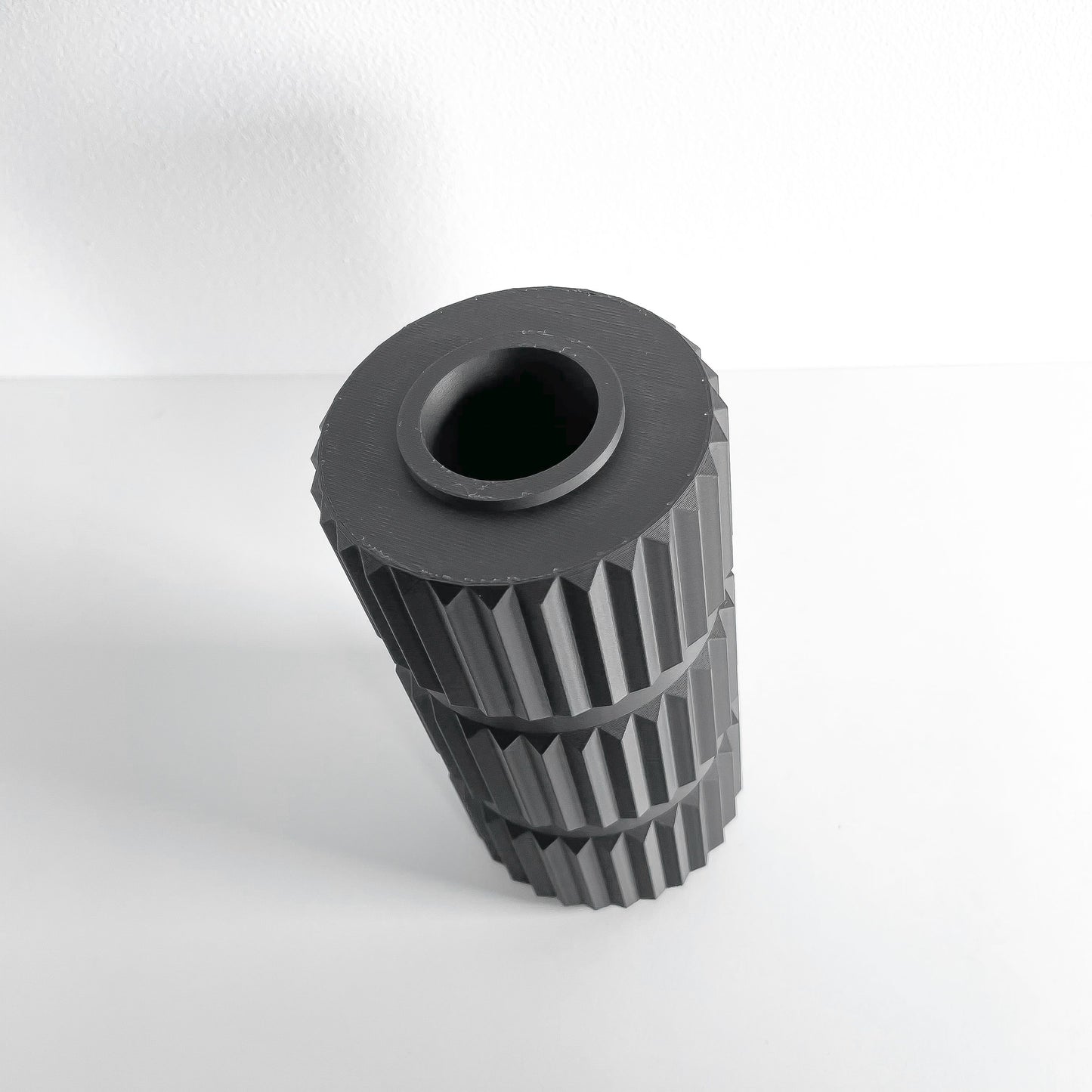 Modern Vase, Sculptural Home Decor, Table Centerpiece, Elegant Minimalist Accent, Matte Finish, Lightweight