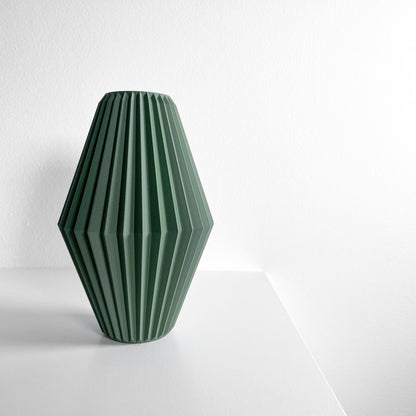 Flower Vase, Sculptural Geometric Swirl, Tabletop Organizer, Nordic Accent Holder