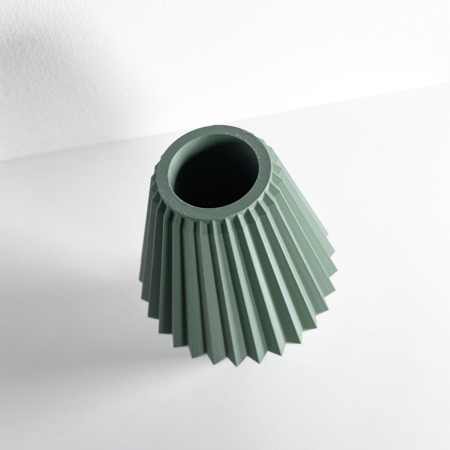 Flower Vase, Sculptural Geometric Swirl, Tabletop Organizer, Nordic Accent Holder