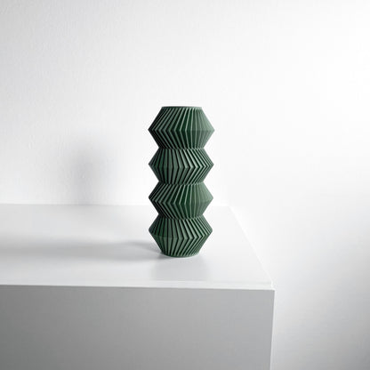 modern vase, minimalist curvilinear bud holder, scandinavian tabletop display, mantel