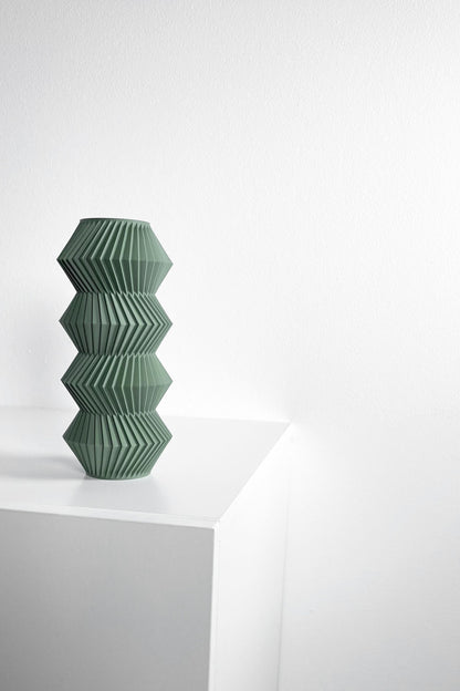 modern vase, minimalist curvilinear bud holder, scandinavian tabletop display, mantel