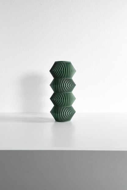 modern vase, minimalist curvilinear bud holder, scandinavian tabletop display, mantel