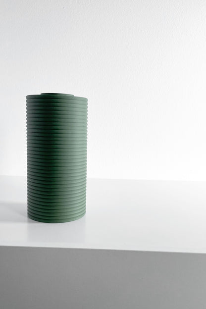 modern vase, minimalist tabletop accent, japandi floral display, versatile organizer