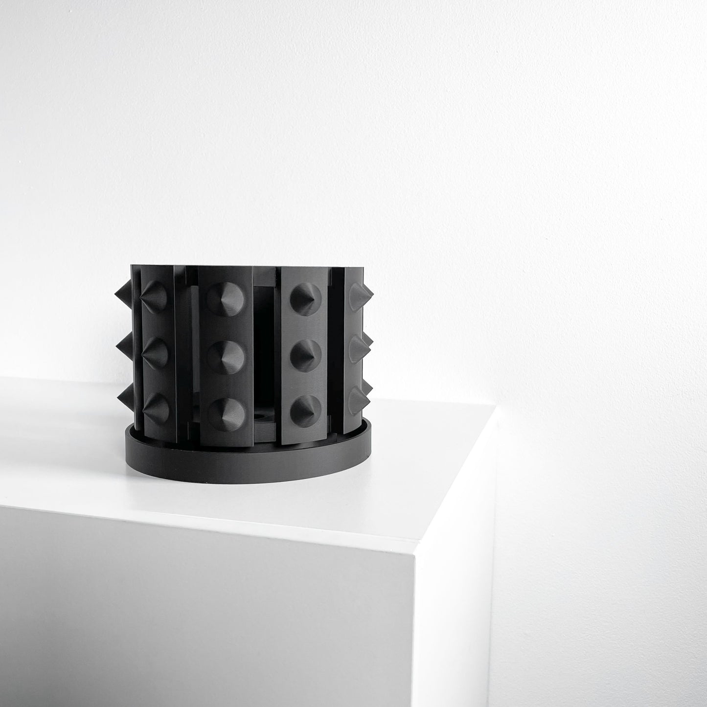 Decorative Orchid Pot, Root View Sculptural Planter, Minimalist Tray, Indoor Breathable Black Greenery Box