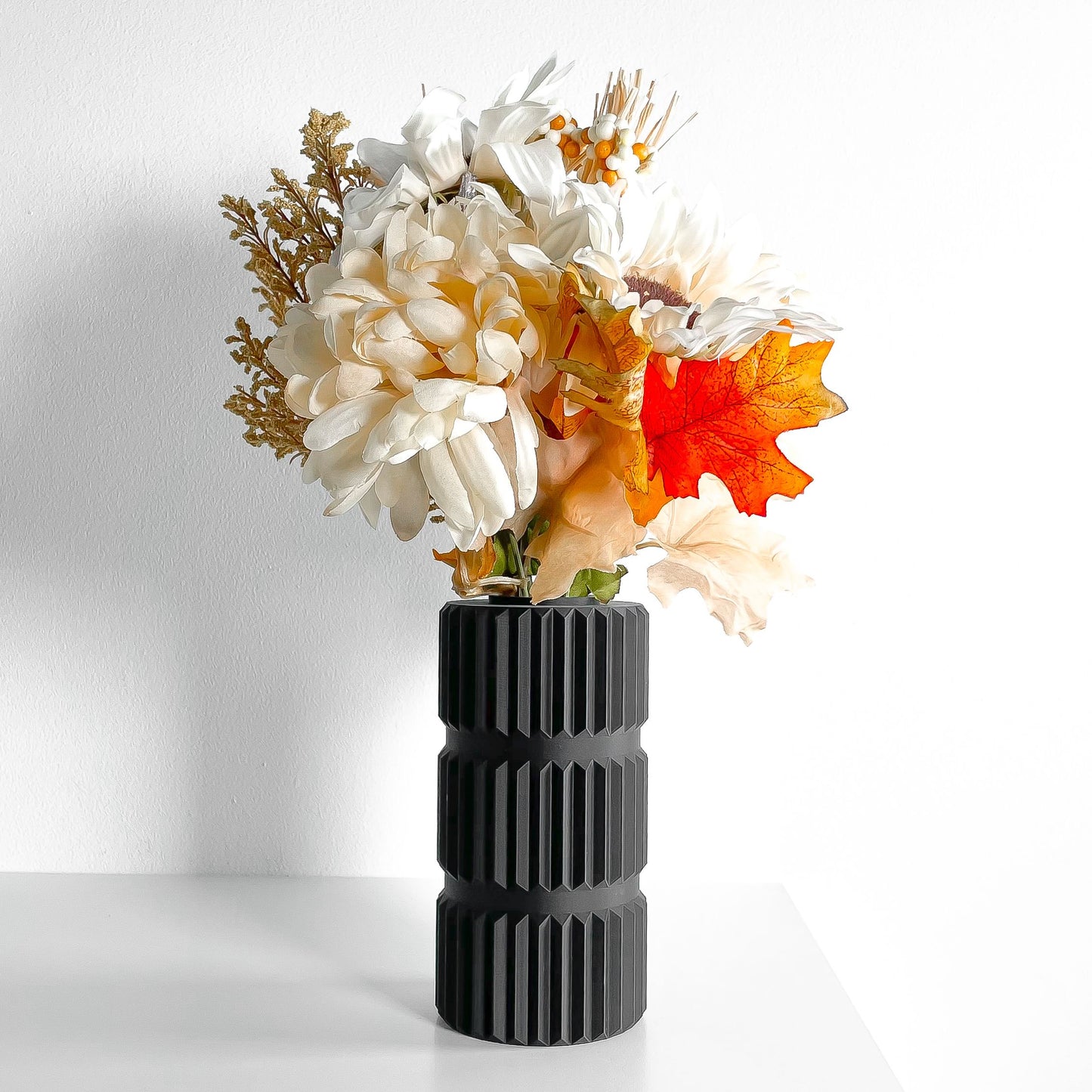 Modern Vase, Sculptural Home Decor, Table Centerpiece, Elegant Minimalist Accent, Matte Finish, Lightweight