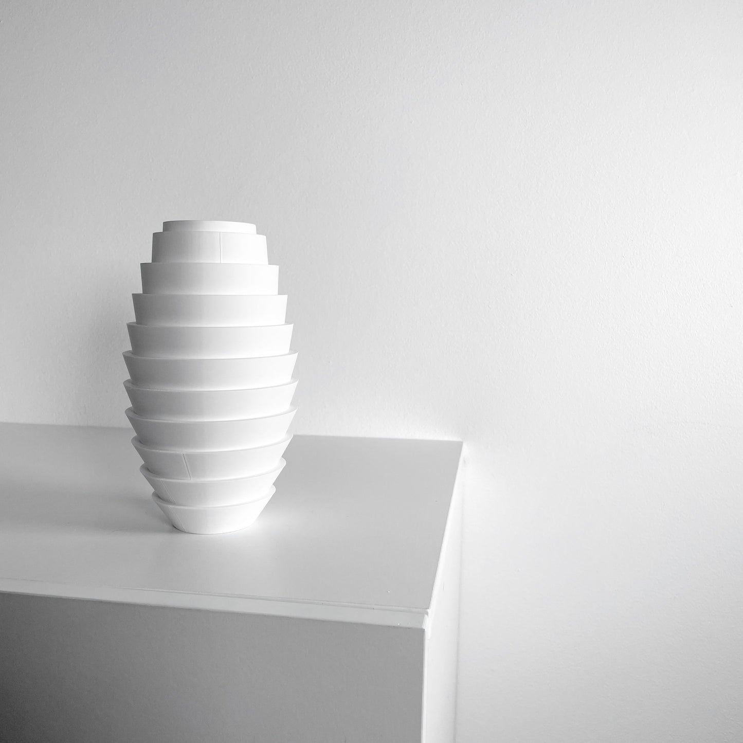 Tabletop Vase, Minimalist Japandi Accent, Modern Dining Centerpiece, Geometric Sculptural