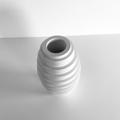Tabletop Vase, Minimalist Japandi Accent, Modern Dining Centerpiece, Geometric Sculptural