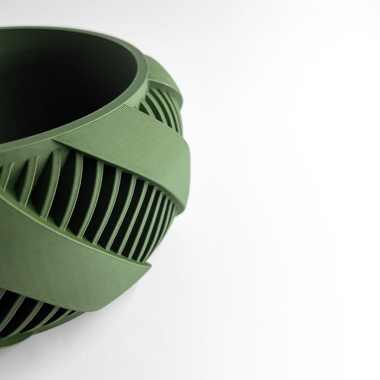 Fractal Planter Pot, Nordic Style Addition, Funky Workspace Accent, Japandi Minimalist Kind