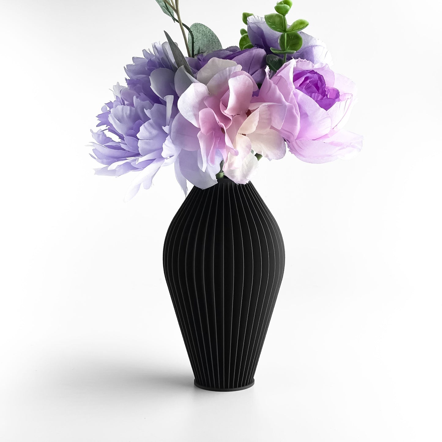 Vase Ornamental Rippled, Tabletop Flower Holder, Workstation Accent, Nordic Style, Midnight Black