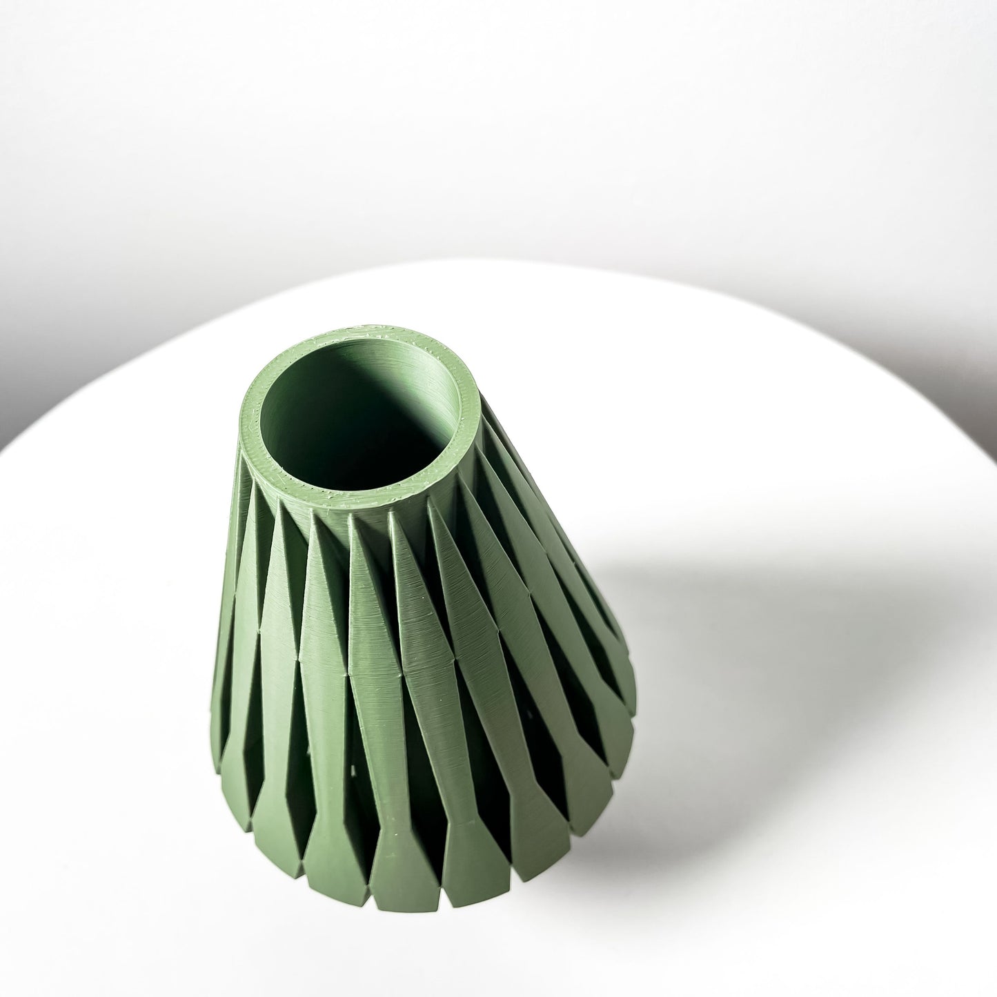 Flower Vase, Sculptural Tabletop Planter, Mantel Accent, Nordic Contemporary Minimalist