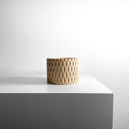 Planter Pot, Contemporary Indoor Container, Succulent Holder, Herb Decor, Minimalist Balcony Plant Idea