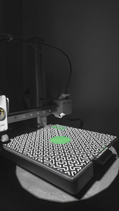 Minimalist Vase, Modern Sculptural Centerpiece, Contemporary Home Accent, Desk Organizer