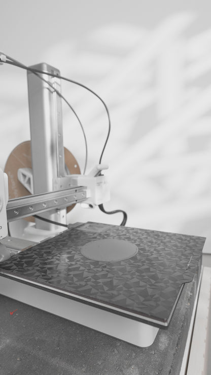 Elegant Modern Vase, Geometric Curved Contemporary Vessel, Artistic Tabletop Accent, Nordic Minimalist Flower Holder