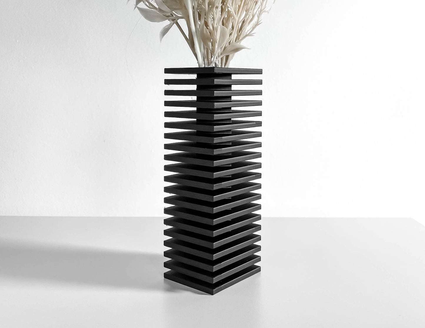 Minimalist Vase, Elegant Modern Flower Display, Table Centerpiece, Desk Organizer.