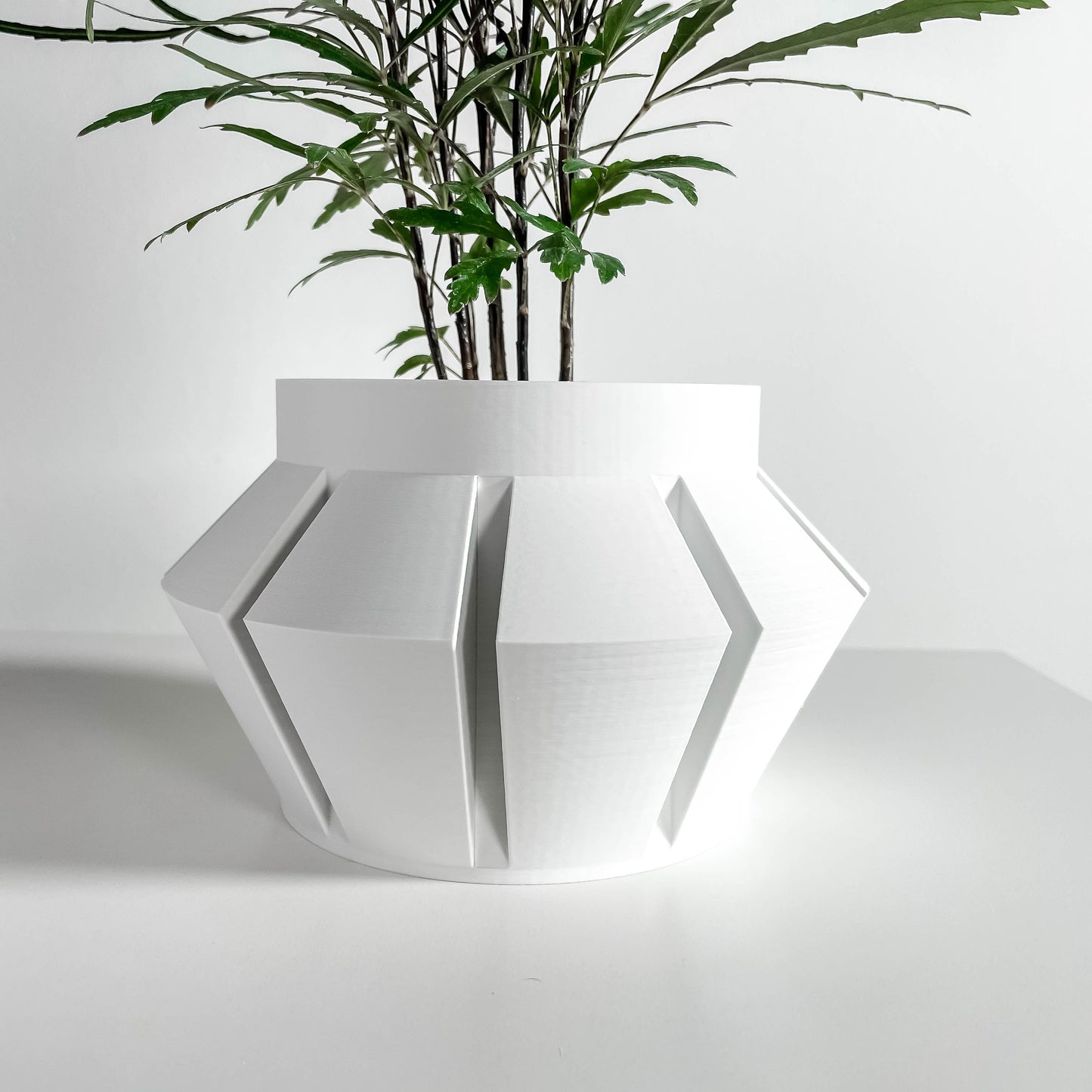 Planter Pot Sculptural Centerpiece, Indoor Succulent Herb Workspace Organizer Contemporary